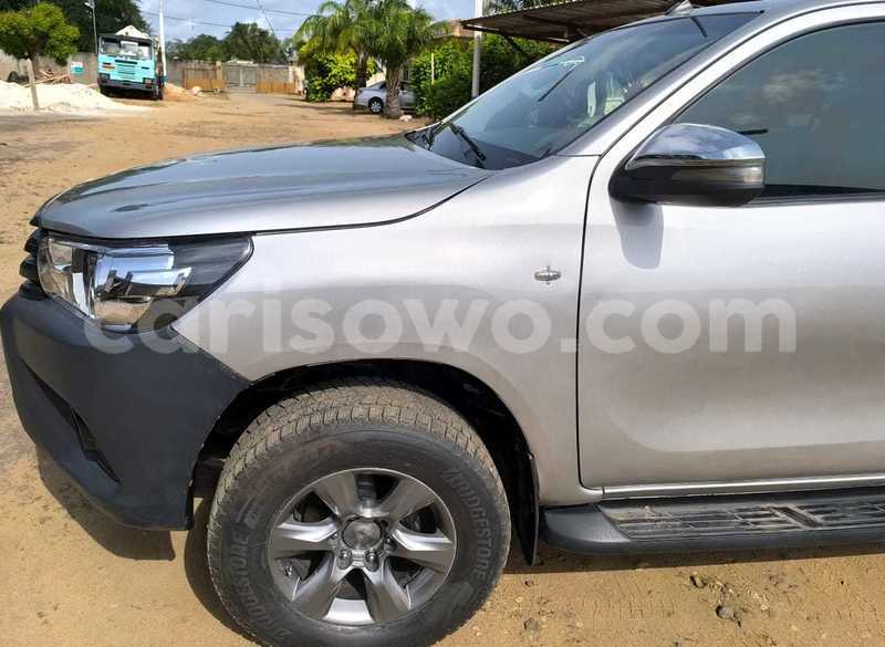 Big with watermark toyota hilux benin cotonou 20149