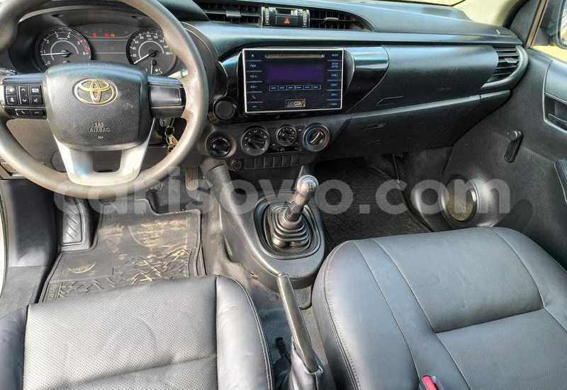 Big with watermark toyota hilux benin cotonou 20149