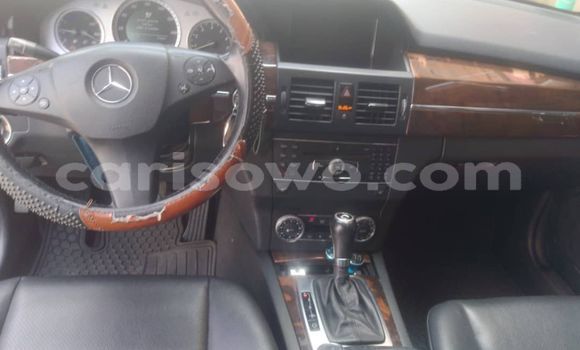 Ra Àlòkù Mercedes-Benz GLK–Class Black Ọkọ̀ in Cotonou ni Benin Ra Àlòkù Mercedes-Benz GLK–Class Black Ọkọ̀ in Cotonou ni Benin