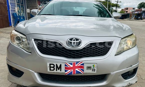 Ra Àlòkù Toyota Camry Silver Ọkọ̀ in Cotonou ni Benin