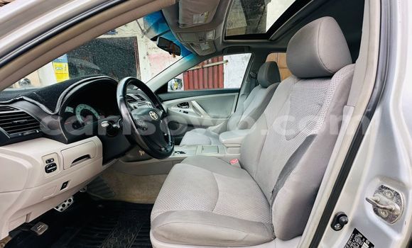 Ra Àlòkù Toyota Camry Silver Ọkọ̀ in Cotonou ni Benin Ra Àlòkù Toyota Camry Silver Ọkọ̀ in Cotonou ni Benin