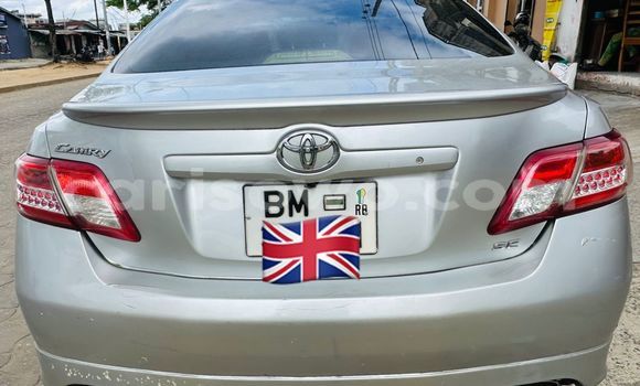 Ra Àlòkù Toyota Camry Silver Ọkọ̀ in Cotonou ni Benin Ra Àlòkù Toyota Camry Silver Ọkọ̀ in Cotonou ni Benin