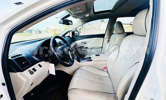 Acheter Occasion Voiture Toyota Venza Blanc à Cotonou, Benin