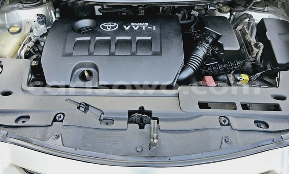 Ra Àlòkù Toyota Auris Silver Ọkọ̀ in Cotonou ni Benin Ra Àlòkù Toyota Auris Silver Ọkọ̀ in Cotonou ni Benin