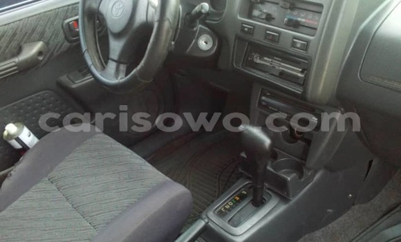 Acheter Occasion Voiture Toyota RAV4 Noir à Cotonou, Benin Acheter Occasion Voiture Toyota RAV4 Noir à Cotonou, Benin