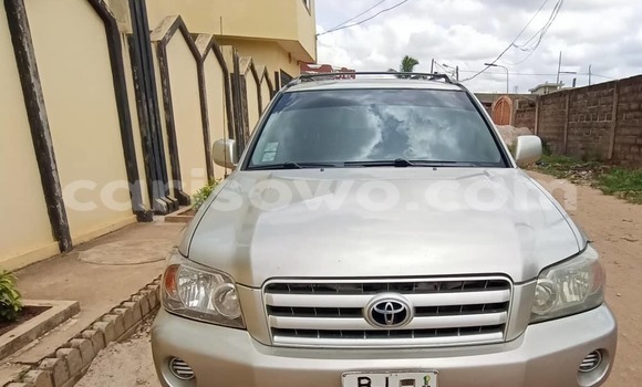 Buy Used Toyota Highlander Silver Car in Cotonou in Benign