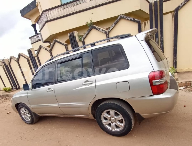 Big with watermark toyota highlander benin cotonou 20172