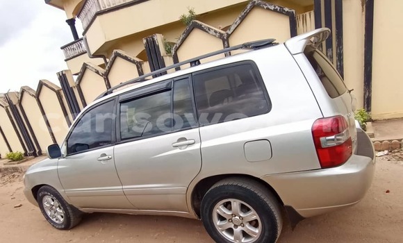 Buy Used Toyota Highlander Silver Car in Cotonou in Benign Buy Used Toyota Highlander Silver Car in Cotonou in Benign