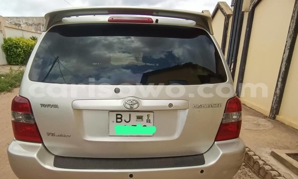 Buy Used Toyota Highlander Silver Car in Cotonou in Benign Buy Used Toyota Highlander Silver Car in Cotonou in Benign