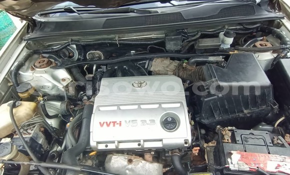 Buy Used Toyota Highlander Silver Car in Cotonou in Benign Buy Used Toyota Highlander Silver Car in Cotonou in Benign