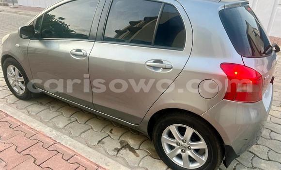 Ra Àlòkù Toyota Yaris Silver Ọkọ̀ in Cotonou ni Benin Ra Àlòkù Toyota Yaris Silver Ọkọ̀ in Cotonou ni Benin