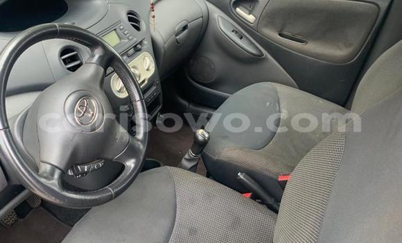 Acheter Occasion Voiture Toyota Yaris Gris à Cotonou, Benin Acheter Occasion Voiture Toyota Yaris Gris à Cotonou, Benin