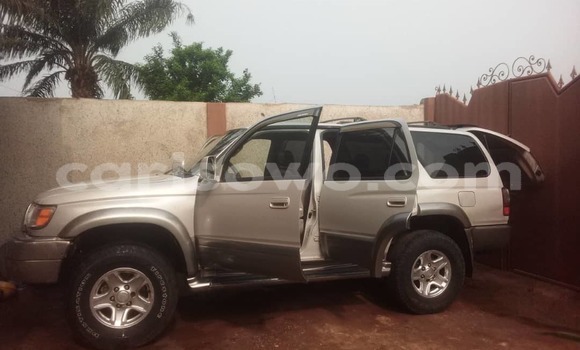 Acheter Occasion Voiture Toyota 4Runner Gris à Cotonou, Benin Acheter Occasion Voiture Toyota 4Runner Gris à Cotonou, Benin