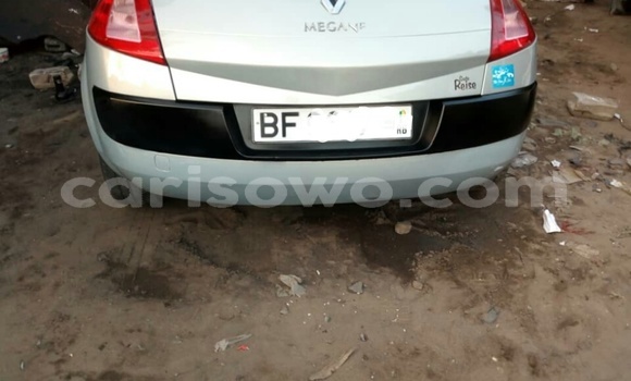 Ra Àlòkù Renault Megane Alawọ ewe Ọkọ̀ in Cotonou ni Benin Ra Àlòkù Renault Megane Alawọ ewe Ọkọ̀ in Cotonou ni Benin