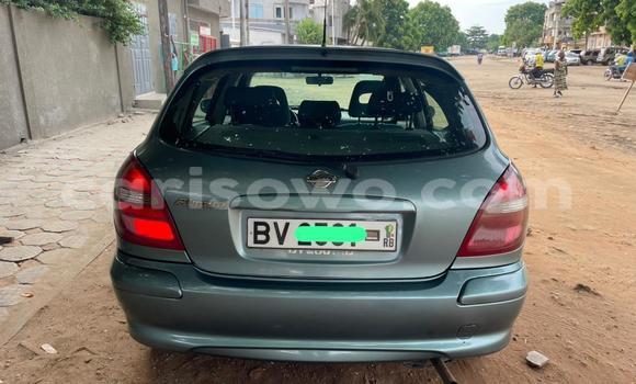 Sayi Na hannu Nissan Almera Green Mota in Cotonou a Benin