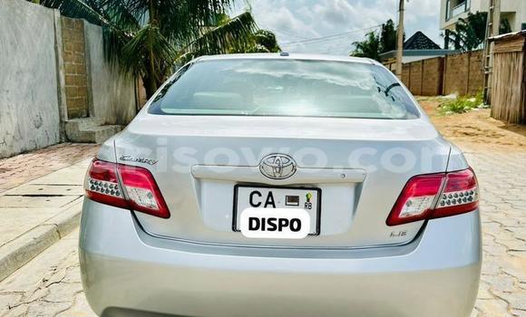 Ra Àlòkù Toyota Camry Silver Ọkọ̀ in Cotonou ni Benin Ra Àlòkù Toyota Camry Silver Ọkọ̀ in Cotonou ni Benin
