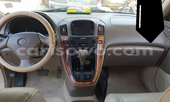 Ra Àlòkù Lexus RX 300 Alagara Ọkọ̀ in Cotonou ni Benin Ra Àlòkù Lexus RX 300 Alagara Ọkọ̀ in Cotonou ni Benin