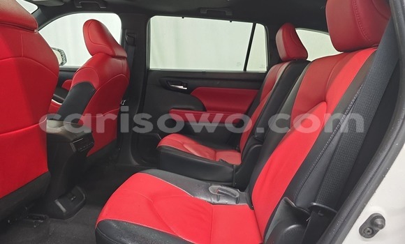 Sayi Sabo Toyota Highlander Sauran Mota in Cotonou a Benin Sayi Sabo Toyota Highlander Sauran Mota in Cotonou a Benin