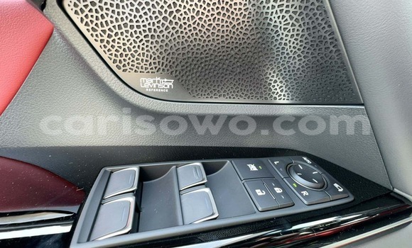 Sayi Sabo Lexus LX White Mota in Cotonou a Benin Sayi Sabo Lexus LX White Mota in Cotonou a Benin