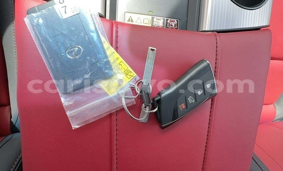 Sayi Sabo Lexus LX White Mota in Cotonou a Benin Sayi Sabo Lexus LX White Mota in Cotonou a Benin