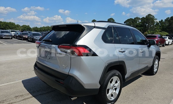 Sayi Imported Toyota RAV4 Sauran Mota in Cotonou a Benin Sayi Imported Toyota RAV4 Sauran Mota in Cotonou a Benin