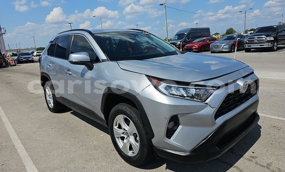 Sayi Imported Toyota RAV4 Sauran Mota in Cotonou a Benin Sayi Imported Toyota RAV4 Sauran Mota in Cotonou a Benin