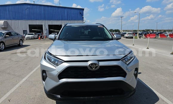 Sayi Imported Toyota RAV4 Sauran Mota in Cotonou a Benin Sayi Imported Toyota RAV4 Sauran Mota in Cotonou a Benin