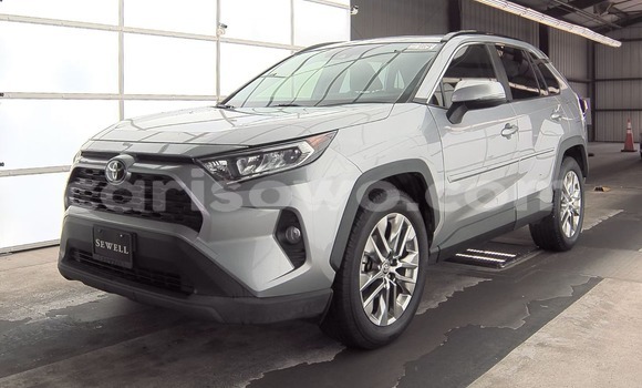 Sayi Imported Toyota RAV4 Sauran Mota in Cotonou a Benin Sayi Imported Toyota RAV4 Sauran Mota in Cotonou a Benin