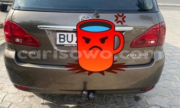 Sayi Na hannu Toyota Avensis Sauran Mota in Cotonou a Benin Sayi Na hannu Toyota Avensis Sauran Mota in Cotonou a Benin