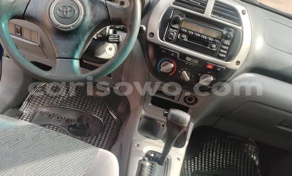 Sayi Na hannu Toyota RAV4 Black Mota in Cotonou a Benin Sayi Na hannu Toyota RAV4 Black Mota in Cotonou a Benin