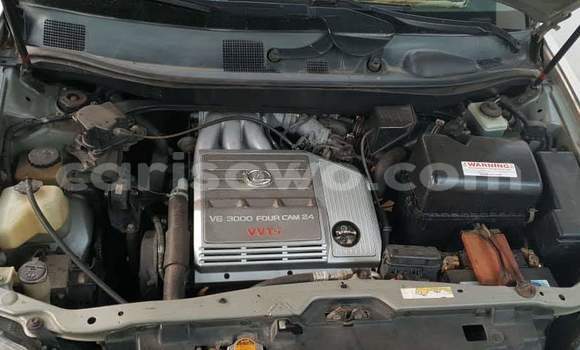 Ra Àlòkù Lexus RX 300 Alagara Ọkọ̀ in Cotonou ni Benin Ra Àlòkù Lexus RX 300 Alagara Ọkọ̀ in Cotonou ni Benin