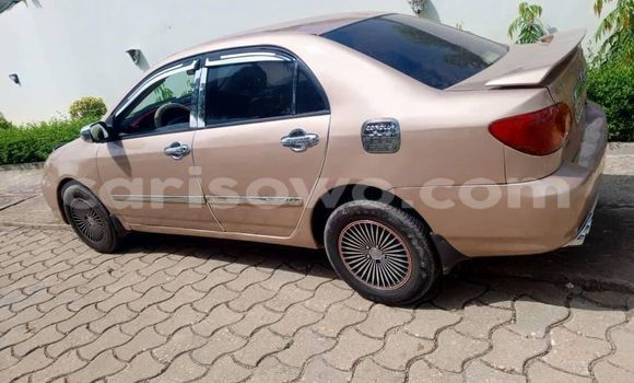 Sayi Na hannu Toyota Corolla Sauran Mota in Cotonou a Benin Sayi Na hannu Toyota Corolla Sauran Mota in Cotonou a Benin