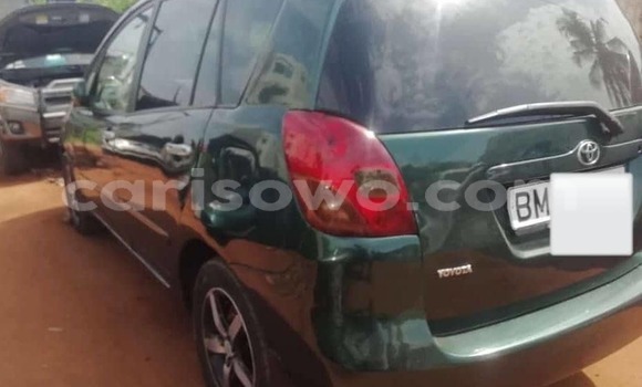 Ra Àlòkù Toyota Corolla Verso Alawọ ewe Ọkọ̀ in Cotonou ni Benin