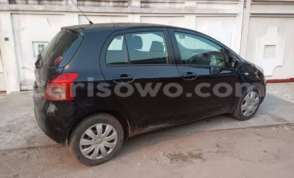 Sayi Na hannu Toyota Yaris Black Mota in Cotonou a Benin Sayi Na hannu Toyota Yaris Black Mota in Cotonou a Benin