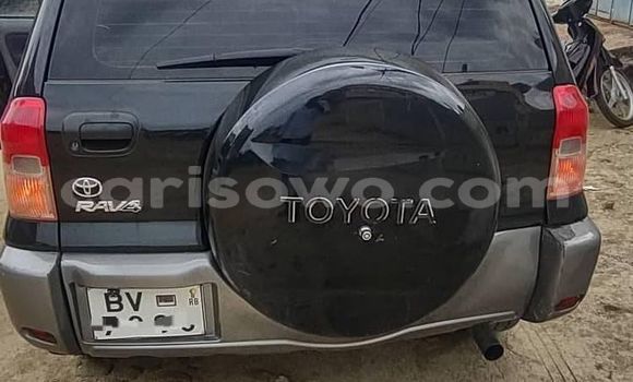 Sayi Na hannu Toyota RAV4 Black Mota in Cotonou a Benin Sayi Na hannu Toyota RAV4 Black Mota in Cotonou a Benin
