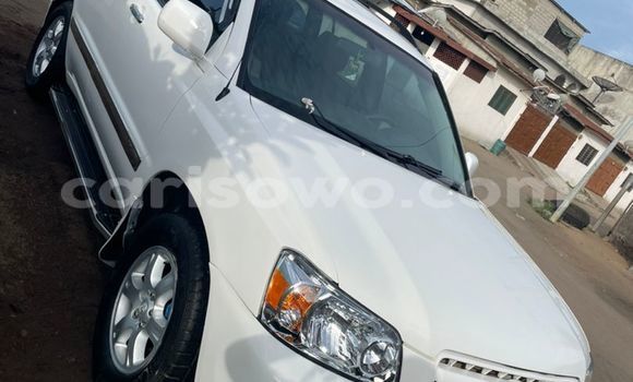 Acheter Occasion Voiture Toyota Highlander Blanc à Cotonou, Benin Acheter Occasion Voiture Toyota Highlander Blanc à Cotonou, Benin