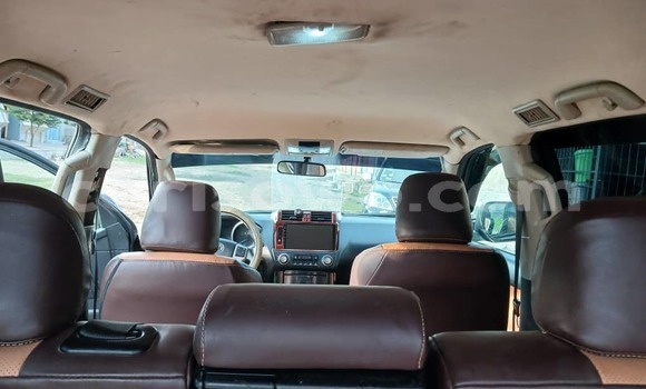 Ra Àlòkù Toyota Prado Black Ọkọ̀ in Cotonou ni Benin Ra Àlòkù Toyota Prado Black Ọkọ̀ in Cotonou ni Benin