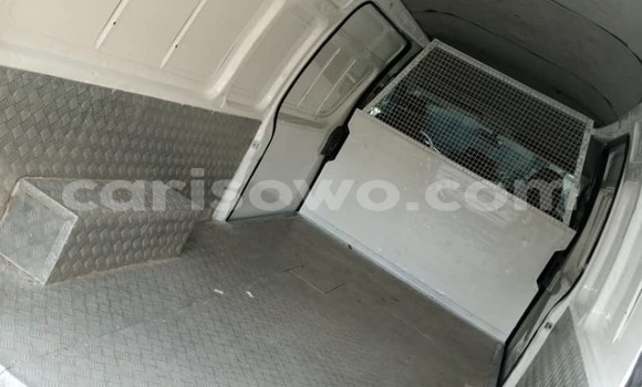 Acheter Occasion Voiture Toyota Hiace Blanc à Cotonou, Benin Acheter Occasion Voiture Toyota Hiace Blanc à Cotonou, Benin