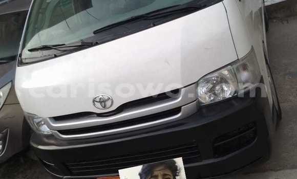 Acheter Occasion Voiture Toyota Hiace Blanc à Cotonou, Benin Acheter Occasion Voiture Toyota Hiace Blanc à Cotonou, Benin