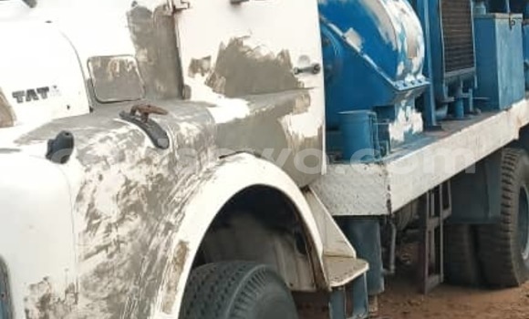 Acheter Occasion Voiture Daewoo Tosca Bleu à Cotonou, Benin Acheter Occasion Voiture Daewoo Tosca Bleu à Cotonou, Benin