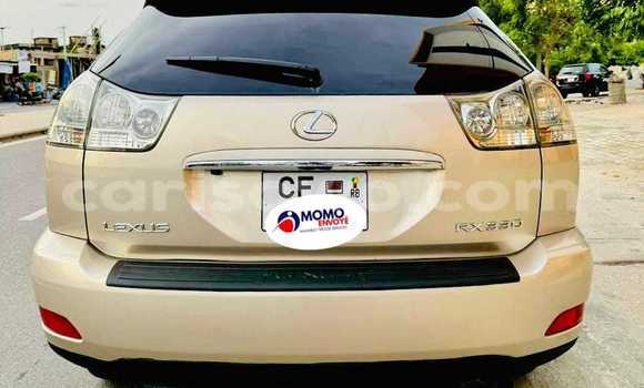 Sayi Na hannu Lexus RX 330 M Mota in Cotonou a Benin Sayi Na hannu Lexus RX 330 M Mota in Cotonou a Benin
