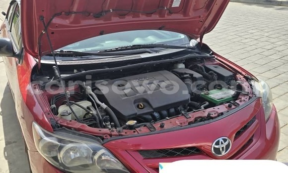Sayi Na hannu Toyota Corolla Spacio Red Mota in Cotonou a Benin Sayi Na hannu Toyota Corolla Spacio Red Mota in Cotonou a Benin