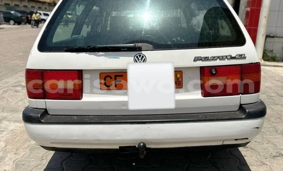 Acheter Occasion Voiture Volkswagen Passat Blanc à Cotonou, Benin