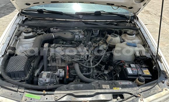 Ra Àlòkù Volkswagen Passat funfun Ọkọ̀ in Cotonou ni Benin Ra Àlòkù Volkswagen Passat funfun Ọkọ̀ in Cotonou ni Benin