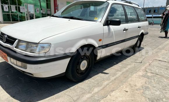 Ra Àlòkù Volkswagen Passat funfun Ọkọ̀ in Cotonou ni Benin Ra Àlòkù Volkswagen Passat funfun Ọkọ̀ in Cotonou ni Benin