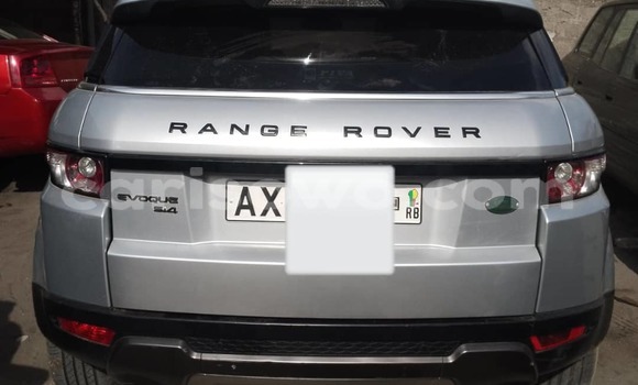 Sayi Na hannu Range Rover Evoque Azurfa Mota in Cotonou a Benin Sayi Na hannu Range Rover Evoque Azurfa Mota in Cotonou a Benin