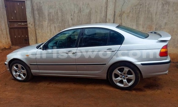 Ra Àlòkù BMW 3–Series Silver Ọkọ̀ in Cotonou ni Benin Ra Àlòkù BMW 3–Series Silver Ọkọ̀ in Cotonou ni Benin
