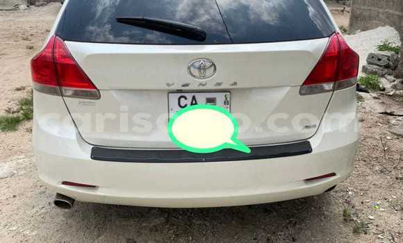 Buy Used Toyota Venza White Car in Cotonou in Benign Buy Used Toyota Venza White Car in Cotonou in Benign