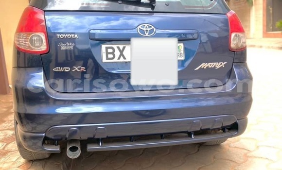Ra Àlòkù Toyota Matrix Blue Ọkọ̀ in Cotonou ni Benin