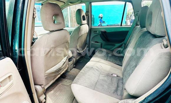 Acheter Occasion Voiture Toyota RAV4 Noir à Cotonou, Benin Acheter Occasion Voiture Toyota RAV4 Noir à Cotonou, Benin